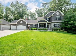 1045 N Quarry Rd, Amherst, OH 44001