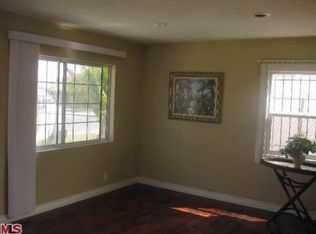 518 W Cherry St, Compton, CA 90222