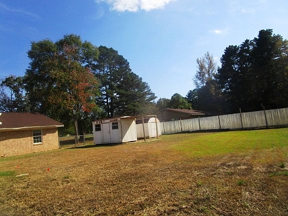 4th image of 2947 County Road 222 N