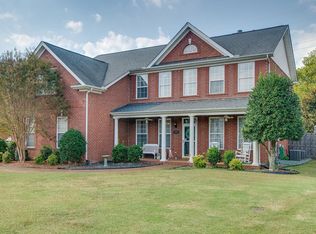 100 Pioneer Ct, Hendersonville, TN 37075
