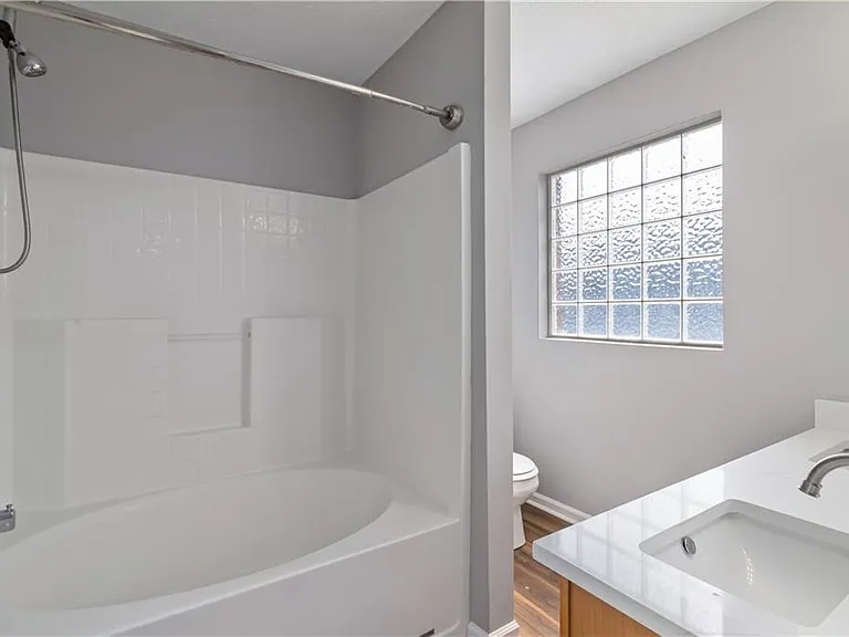 897 Brickleridge Ln SE — Photo 17