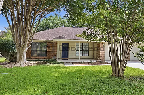 13845 Brook Hollow Blvd Photo 1