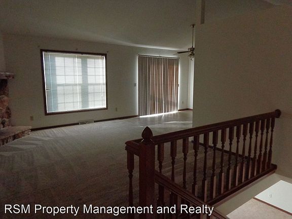 2nd image of 3431 Stanford Ln