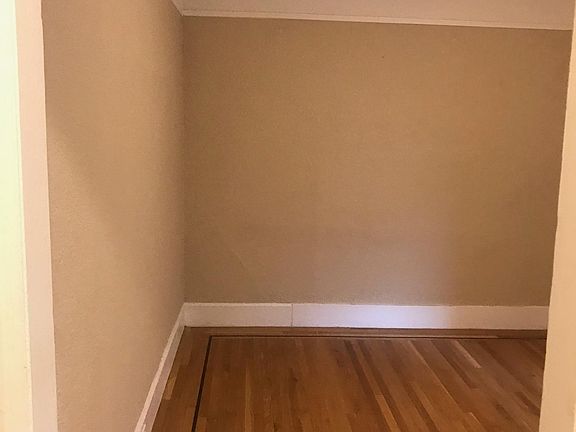 3rd image of 620 Eddy St APT 25