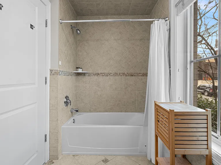 200 Laird Ave #101 — Photo 19