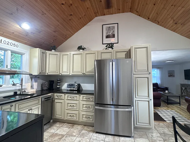 96 Nevada St #1 — Photo 3
