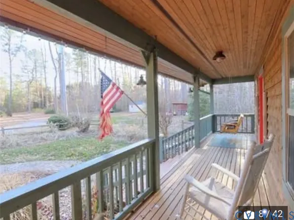 450 Newtown Rd, White Stone, VA 22578