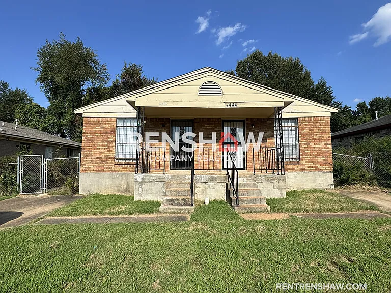 4442 Arnold Cv — Photo 1
