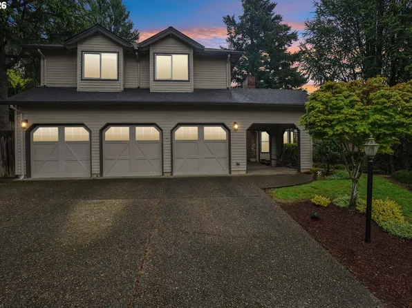 14232 Meadow Grass St, Lake Oswego, OR 97035