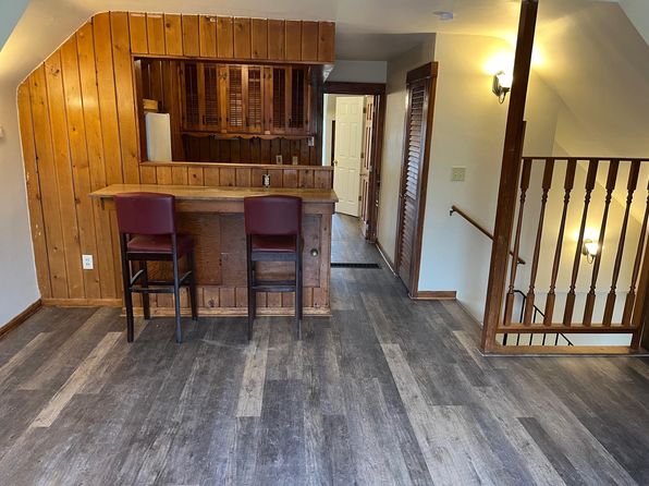 3810 Woodbine Ave #4