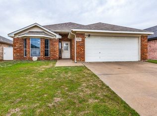 4704 Topaz Ln, Granbury, TX 76049