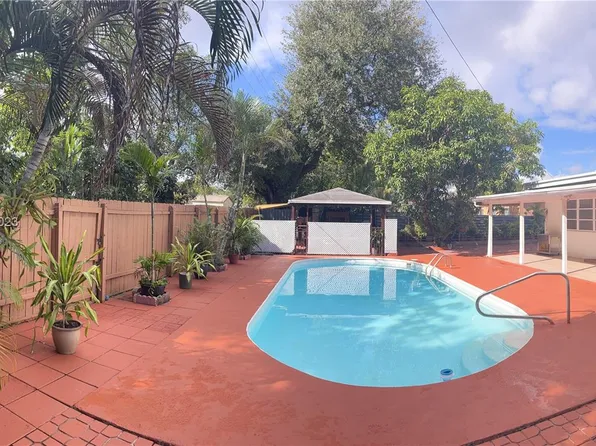 780 NE 146th St, North Miami, FL 33161