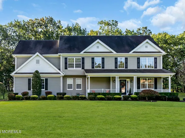 15 Greenwich Drive, Jackson, NJ 08527