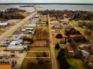 Loon Bay Dr, Mabank, TX 75156