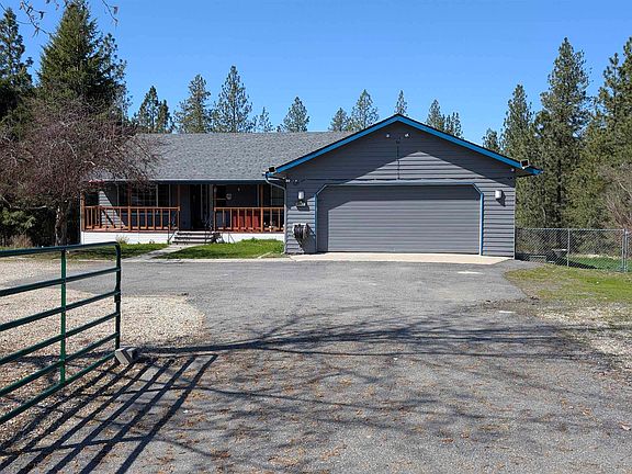 4th image of 4807 E Chattaroy Rd