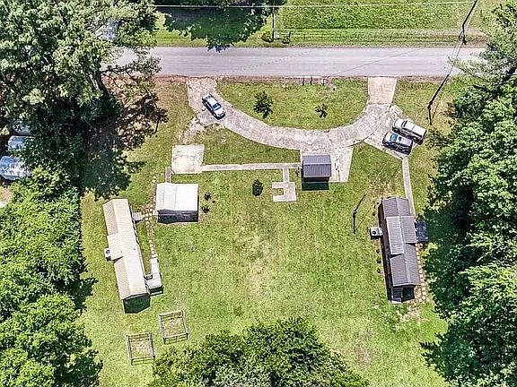 Aerial view of 5735 on right