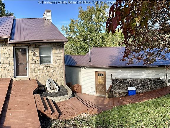 5th image of 1245 Woodland Dr