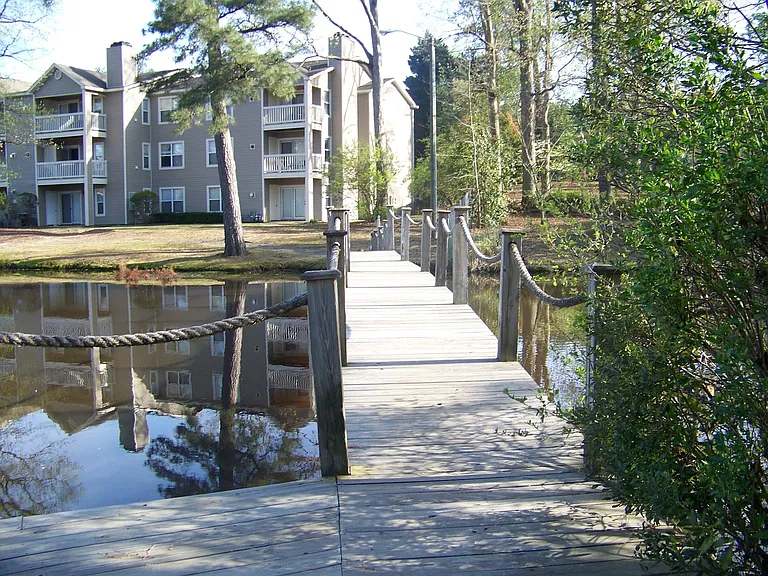 663-2 Bartons Landing Pl — Photo 2