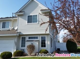 7881 Harvest Ln, Chanhassen, MN 55317