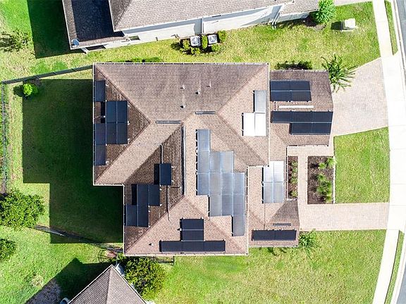 3rd image of 491 BRUNSWICK DRIVE