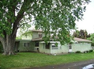 311 NE 42nd St, Pendleton, OR 97801