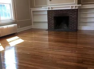 9 Robin Rd #9A, West Hartford, CT 06119