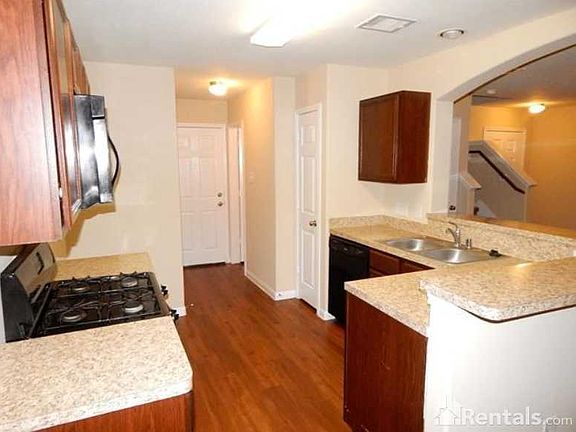 2nd image of 15466 Bammel Oaks Ct