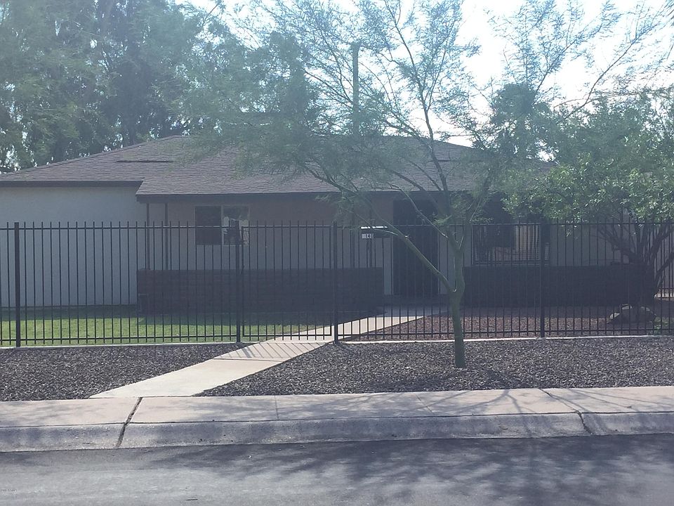 1st image of 1140 S Farmer Ave