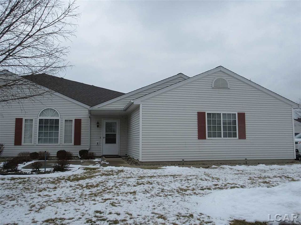 1st image of 1403 Carriage Dr