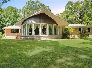 49 Cedar Ln, Oxford, CT 06478