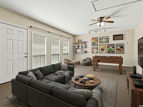 3rd image of 7507 Forelock