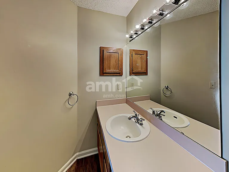 4637 S Blue Stream Ln — Photo 11