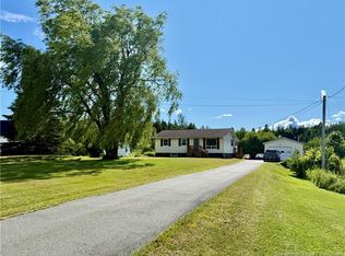 18 Campbell Hill Rd, Saint George, NB E5C3B1
