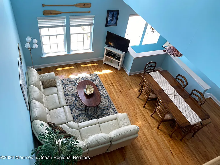 15 Sumner Ave #12 — Photo 9