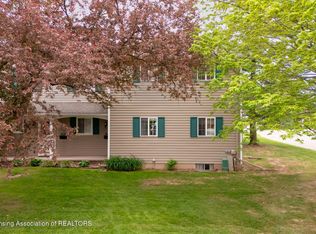 1628 Peppertree Ln #20, Lansing, MI 48912