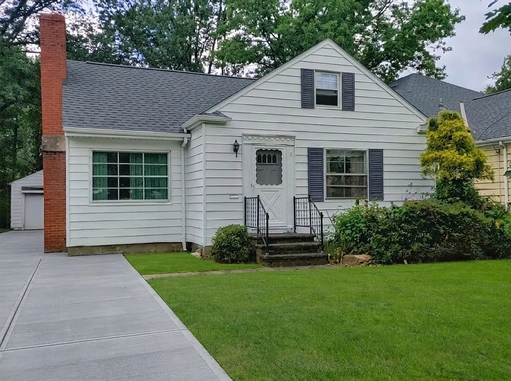 1624 Overbrook Rd — Photo 1
