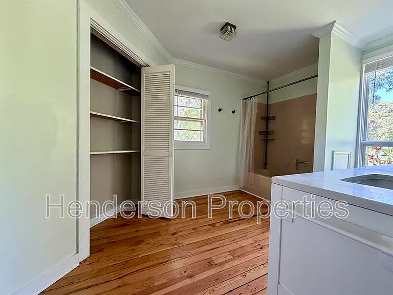 319 N Mulberry St #S — Photo 11