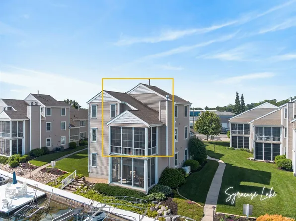 306 E Medusa St APT 8B, Syracuse, IN 46567