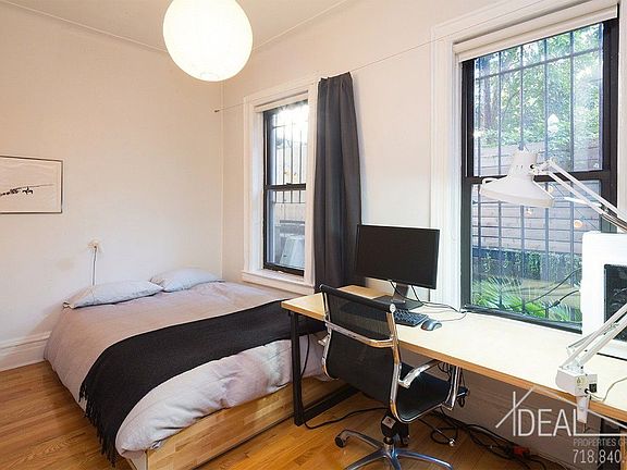 4th image of 813 8th Ave APT 1R