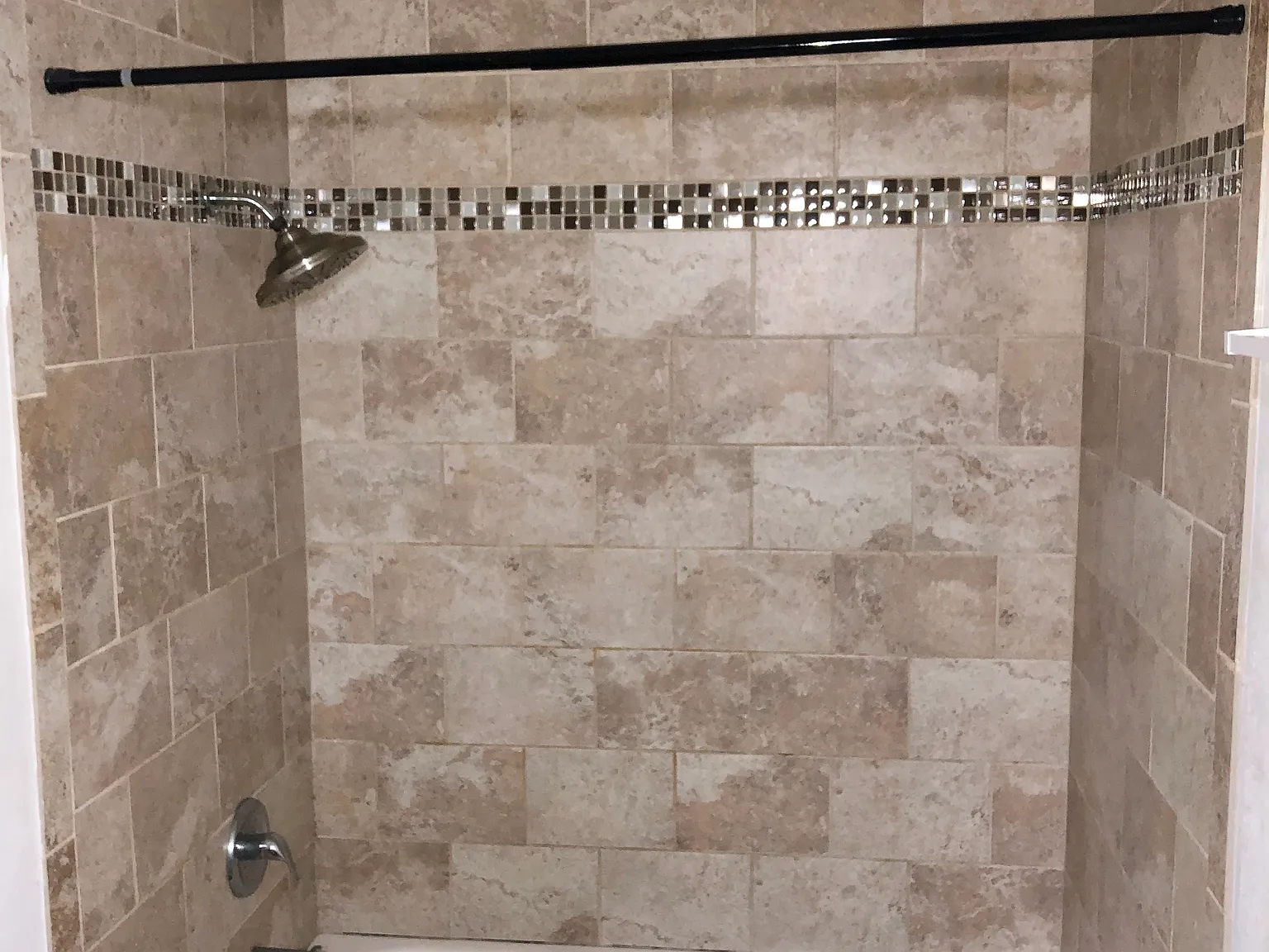 1 bed, 900 sqft, $1,045 — Photo 4