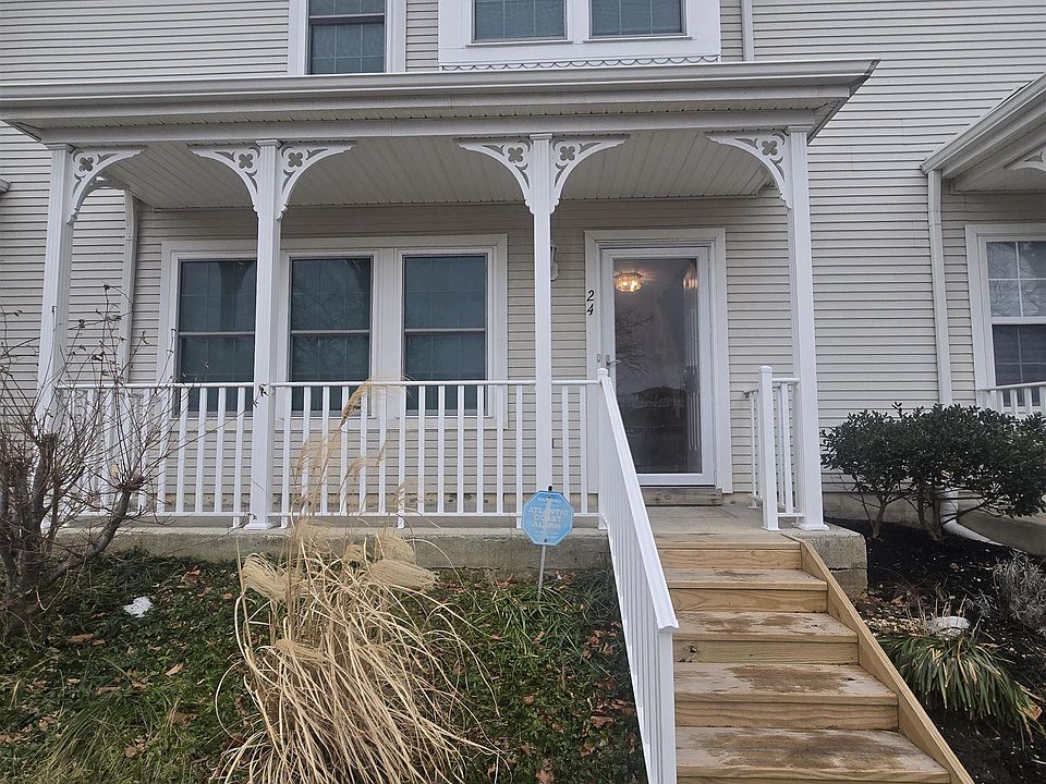 1st image of 24 Lighthouse Ct #24