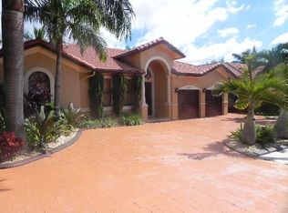 14813 SW 30th Ter, Miami, FL 33185