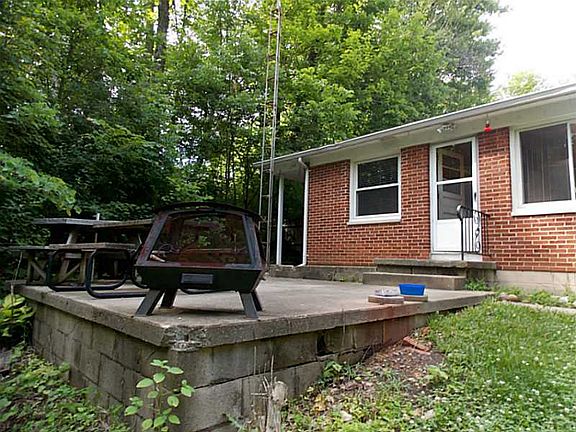 4th image of 2915 Dogwood Dr