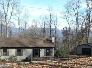 111 Locust Tree Ln, Front Royal, VA 22630