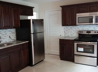42 Pittman Ln, Sicklerville, NJ 08081