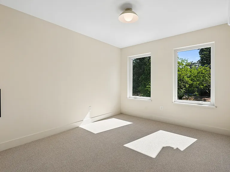 1883 Starlight Dr NW — Photo 10