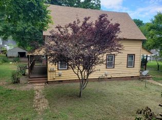 209 Grove Ave SE, Lindale, GA