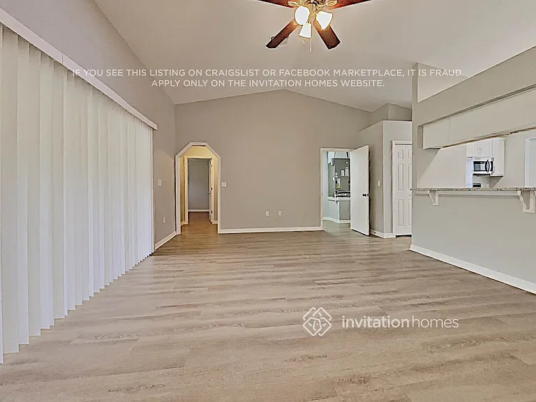 2451 Sweetwater Blvd — Photo 4