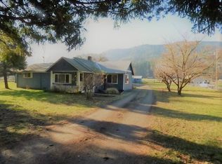 635 W Evans Creek Rd, Rogue River, OR 97537