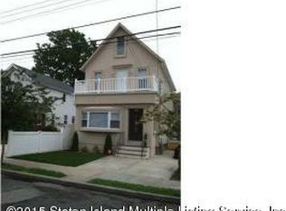 499 Villa Ave, Staten Island, NY 10302